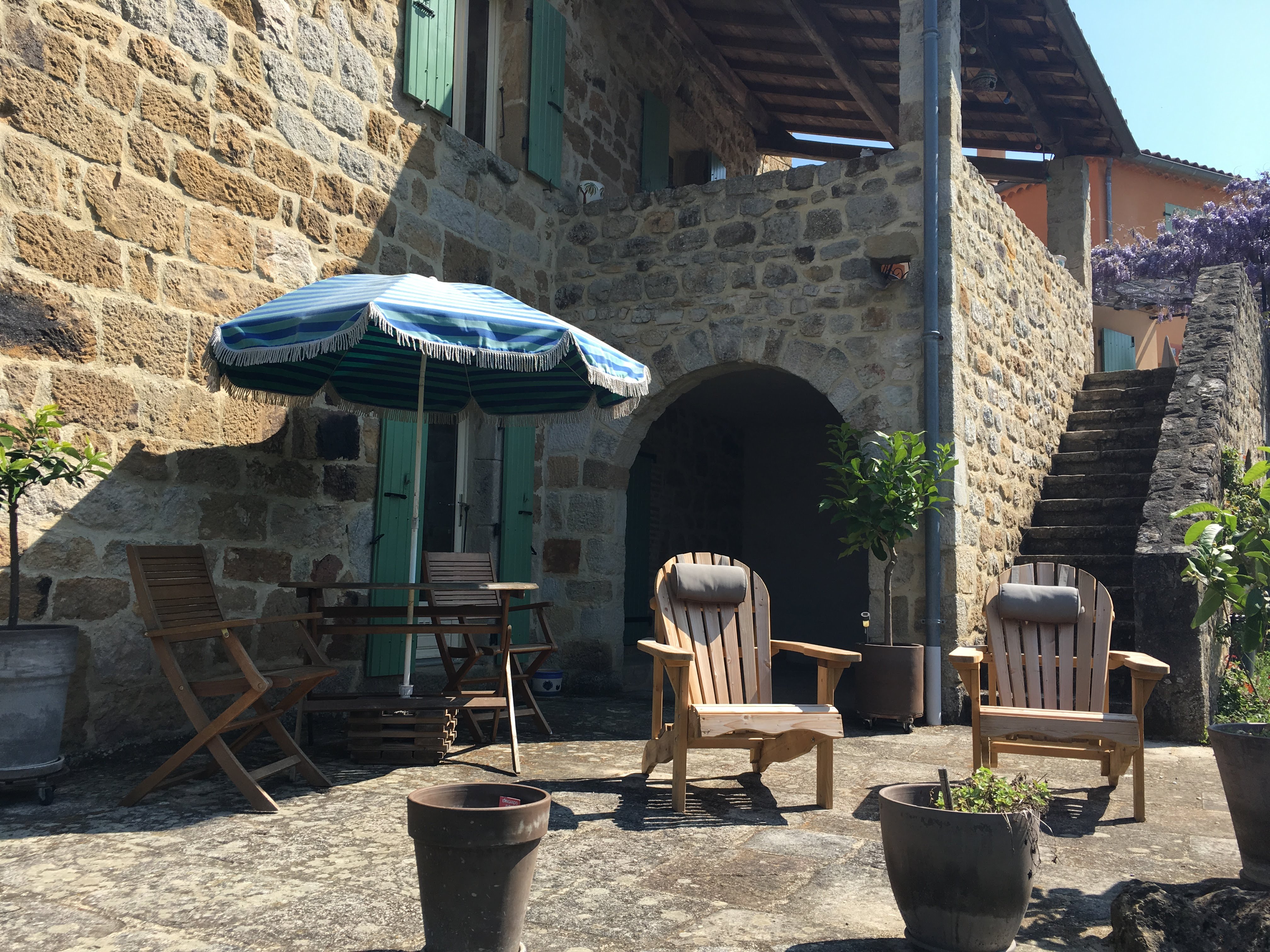 Terrasse privative chambre voutée